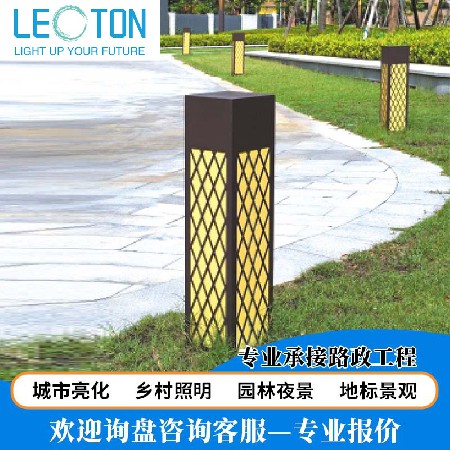 New Chinese style column head lamp Villa Park Courtyard lamp Outdoor garden Waterproof square column Grass lamp Scenic area column head lamp